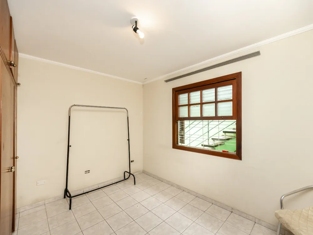 Casa, 3 quartos, 196 m² - Foto 4