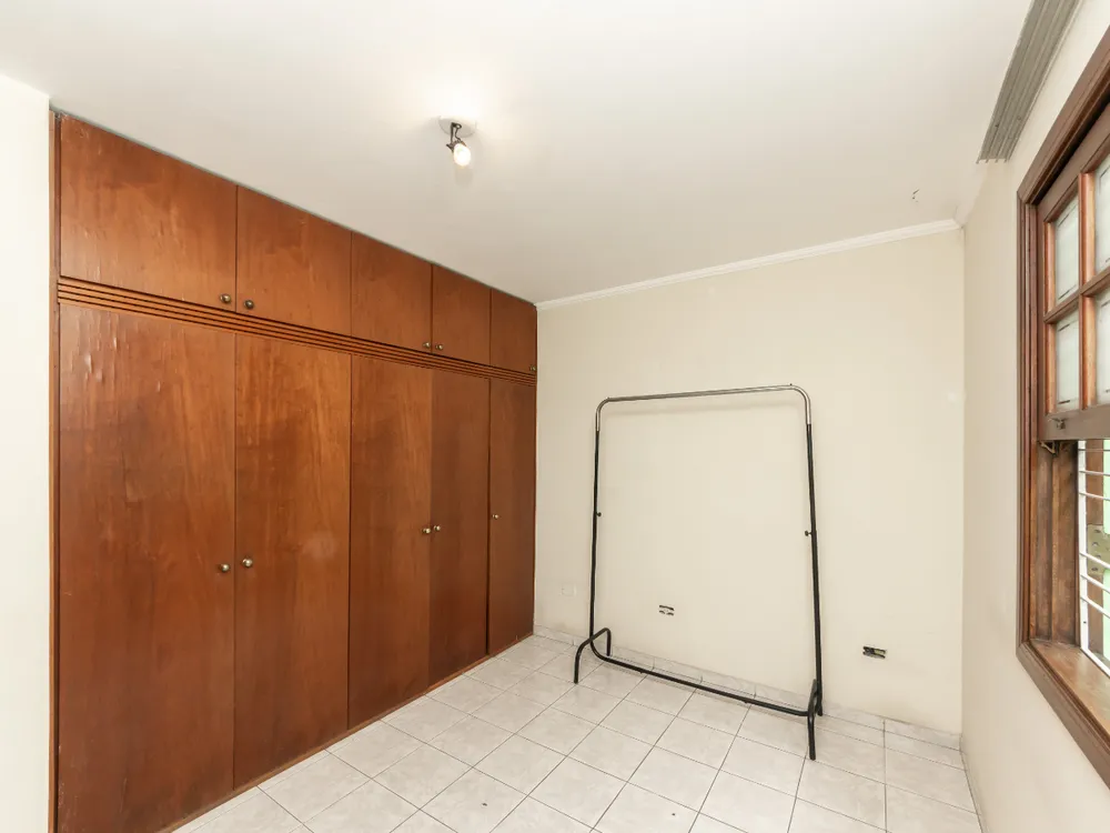 Casa, 3 quartos, 196 m² - Foto 1