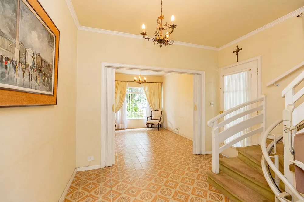 Casa, 4 quartos, 337 m² - Foto 2