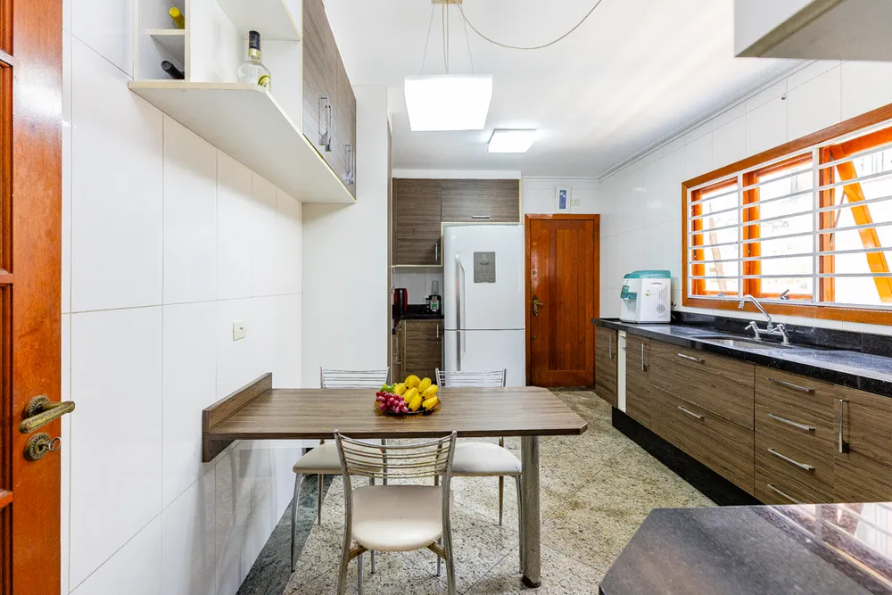 Sobrado, 4 quartos, 300 m² - Foto 5