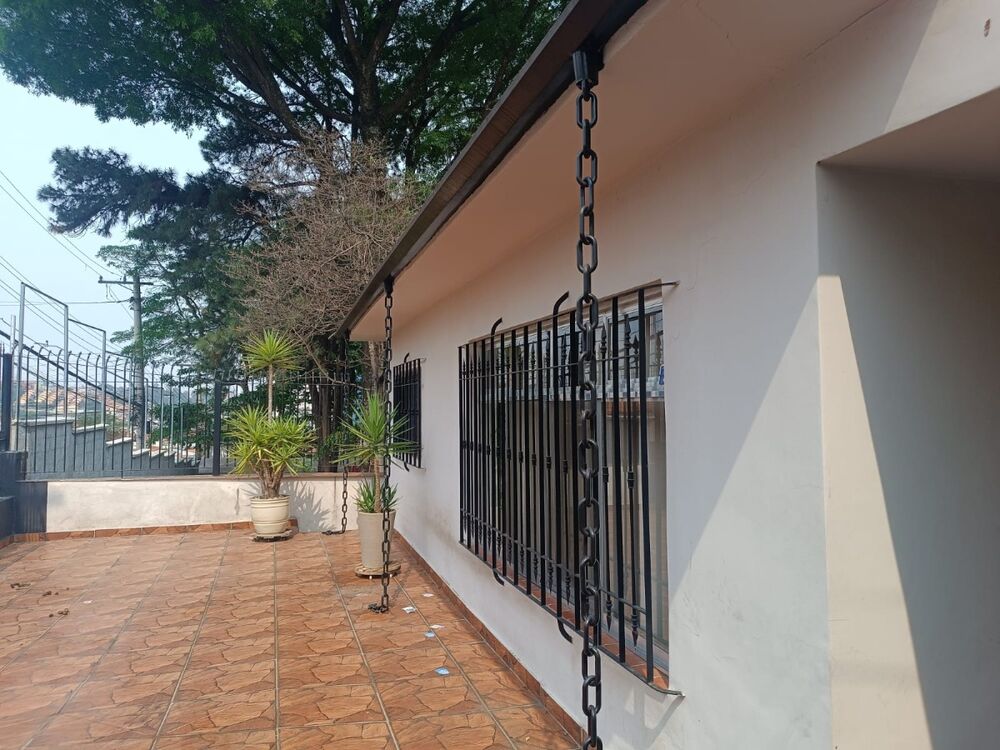 Casa à venda com 3 quartos, 170m² - Foto 1