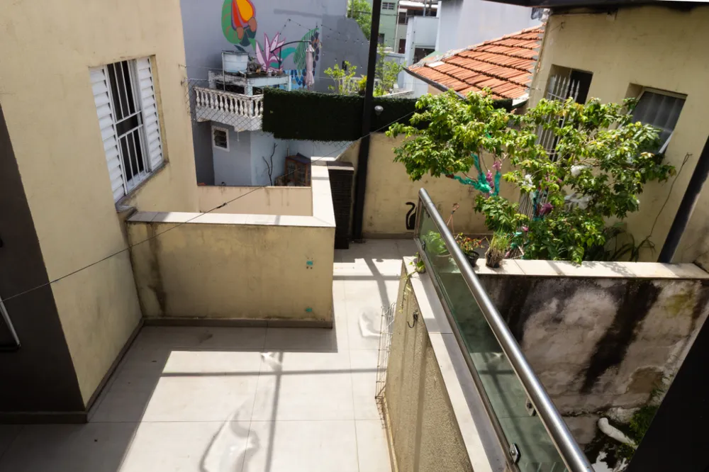 Casa, 6 quartos, 210 m² - Foto 1