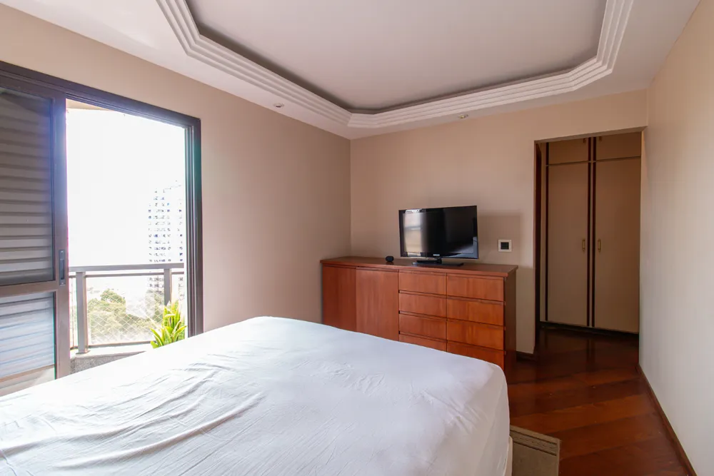 Apartamento, 3 quartos, 190 m² - Foto 4