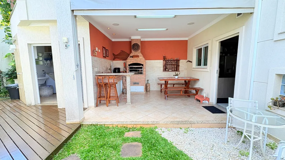 Sobrado, 3 quartos, 214 m² - Foto 2