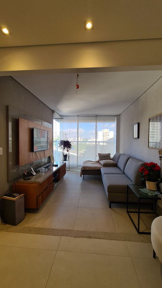 Apartamento à venda com 3 quartos, 76m² - Foto 2
