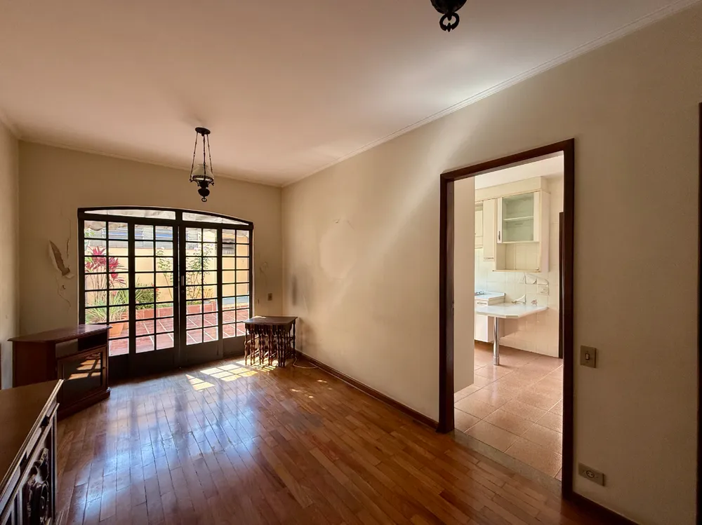 Casa, 3 quartos, 200 m² - Foto 1