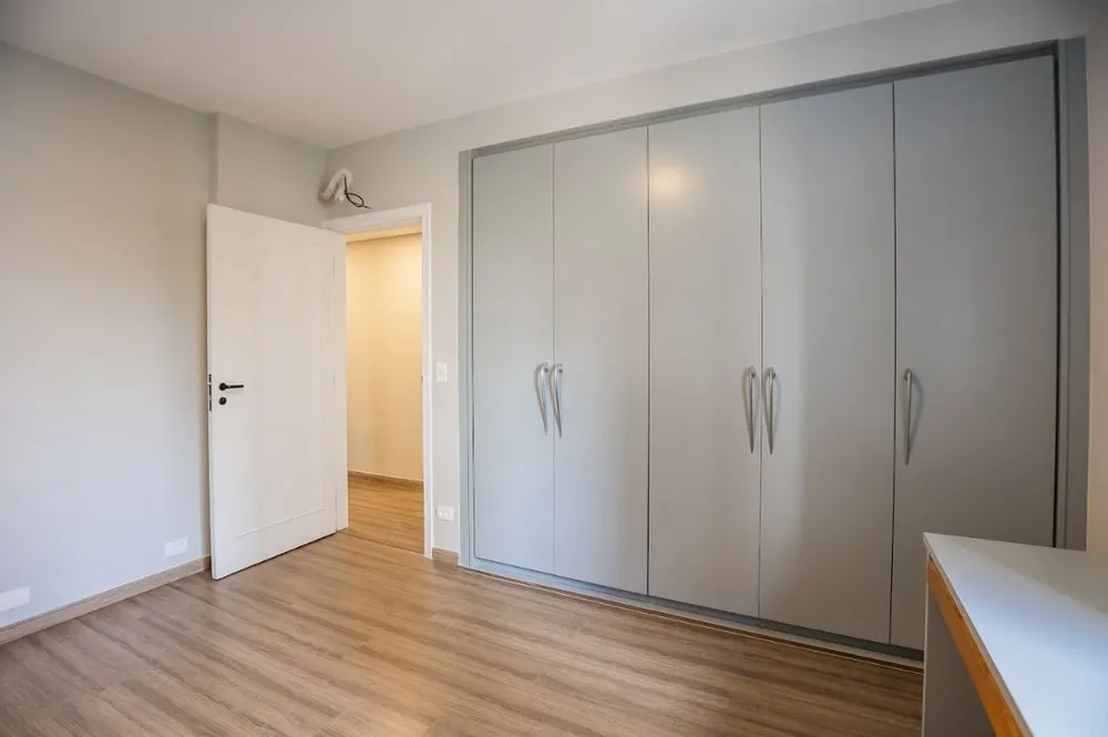 Apartamento, 3 quartos, 1200 m² - Foto 2