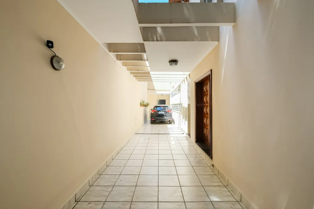 Casa, 4 quartos, 322 m² - Foto 2
