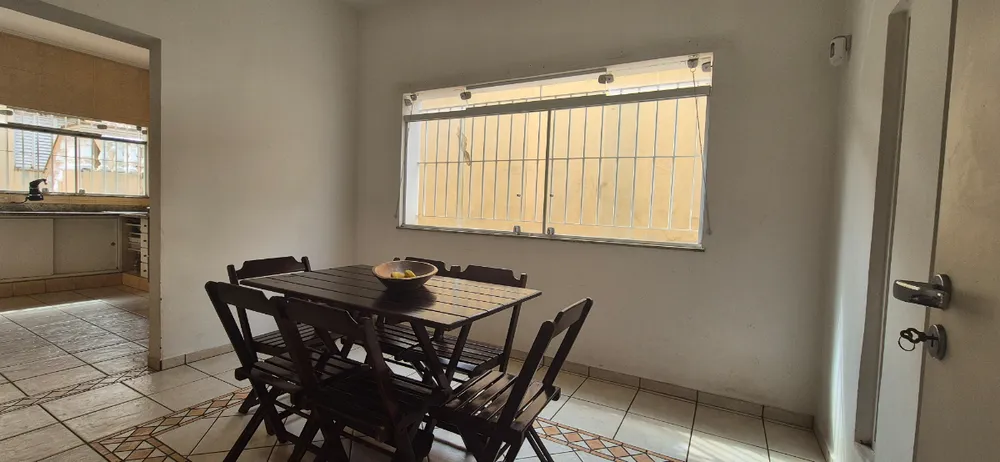 Casa, 3 quartos, 270 m² - Foto 6