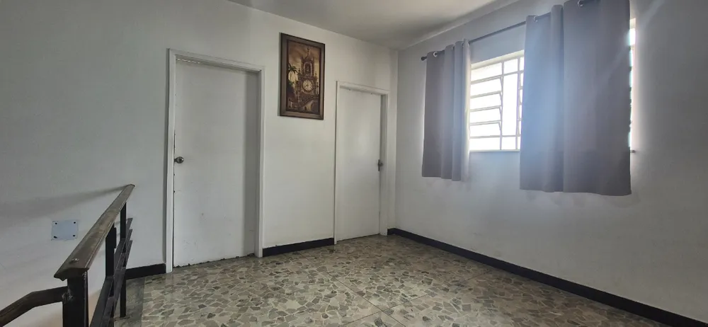 Casa, 3 quartos, 270 m² - Foto 10