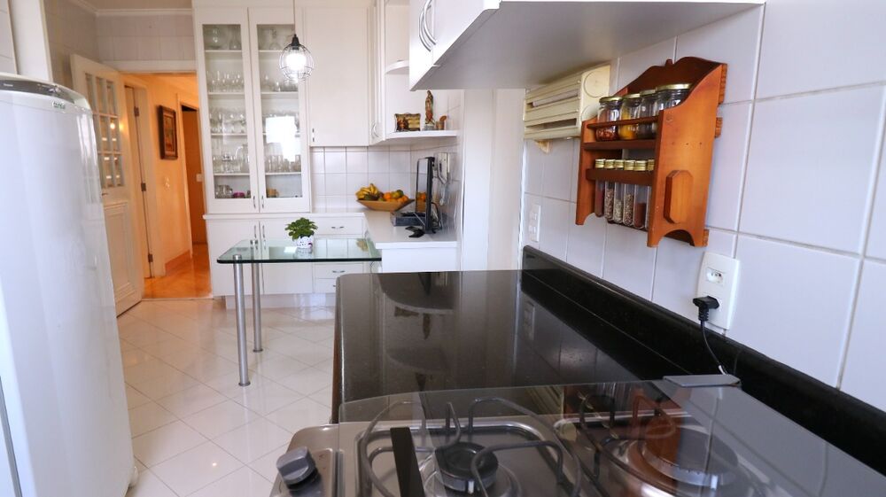 Apartamento à venda com 2 quartos, 166m² - Foto 4