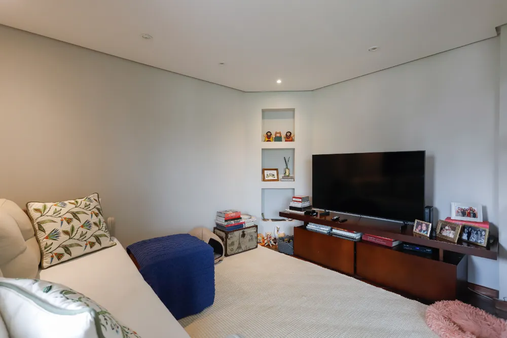 Apartamento, 3 quartos, 327 m² - Foto 2