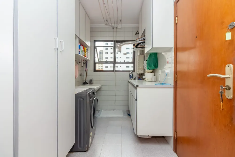 Apartamento, 4 quartos, 220 m² - Foto 2