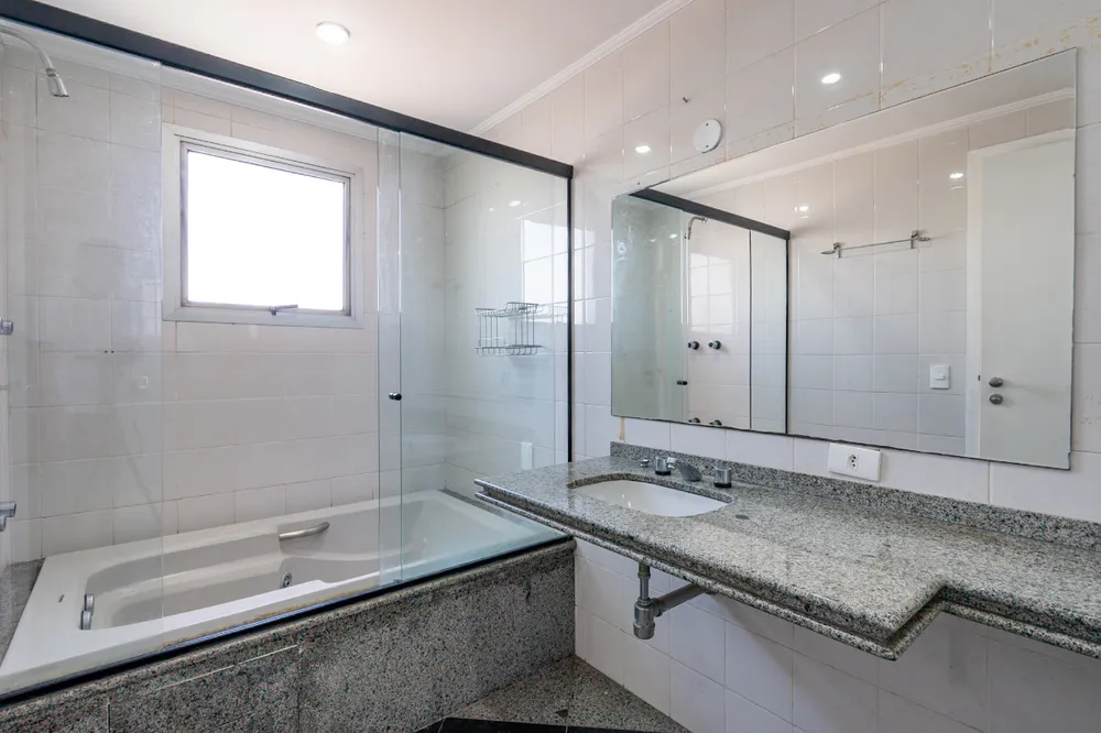Apartamento, 3 quartos, 155 m² - Foto 1