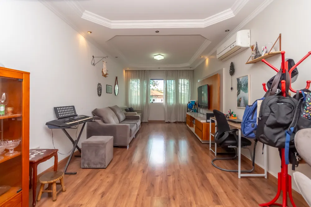 Sobrado, 3 quartos, 179 m² - Foto 1
