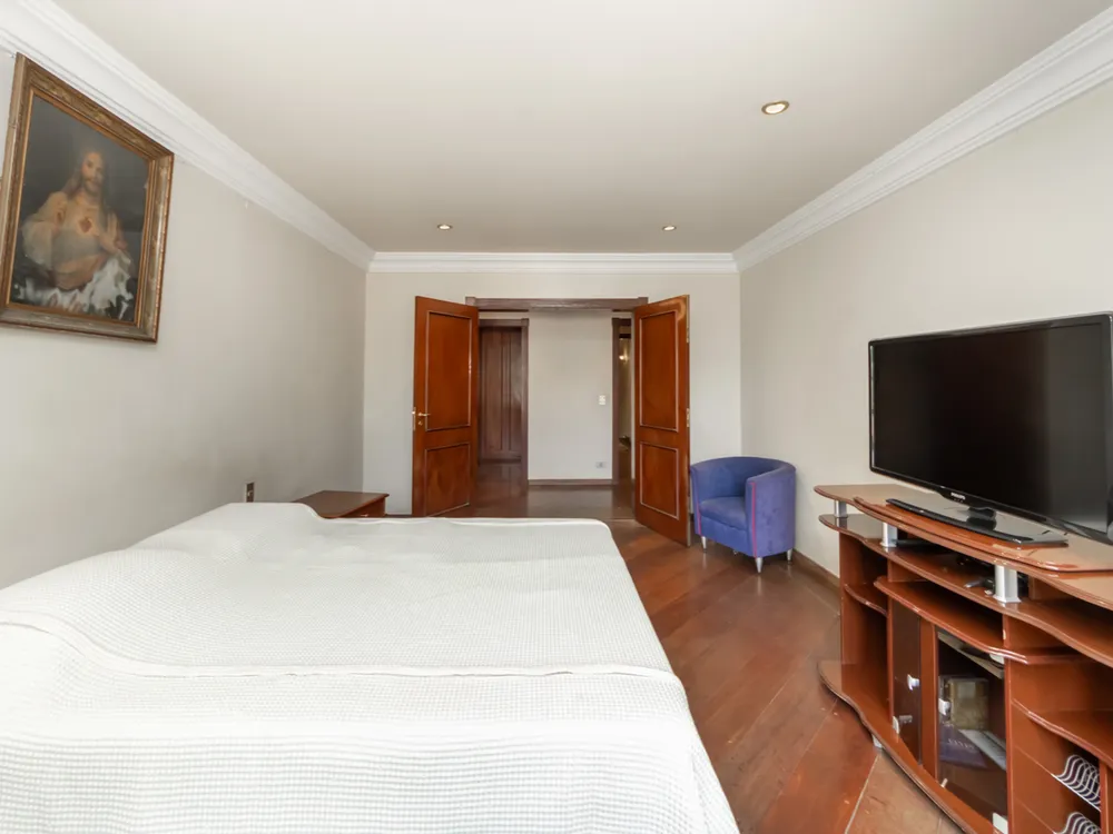 Casa, 4 quartos, 1104 m² - Foto 4
