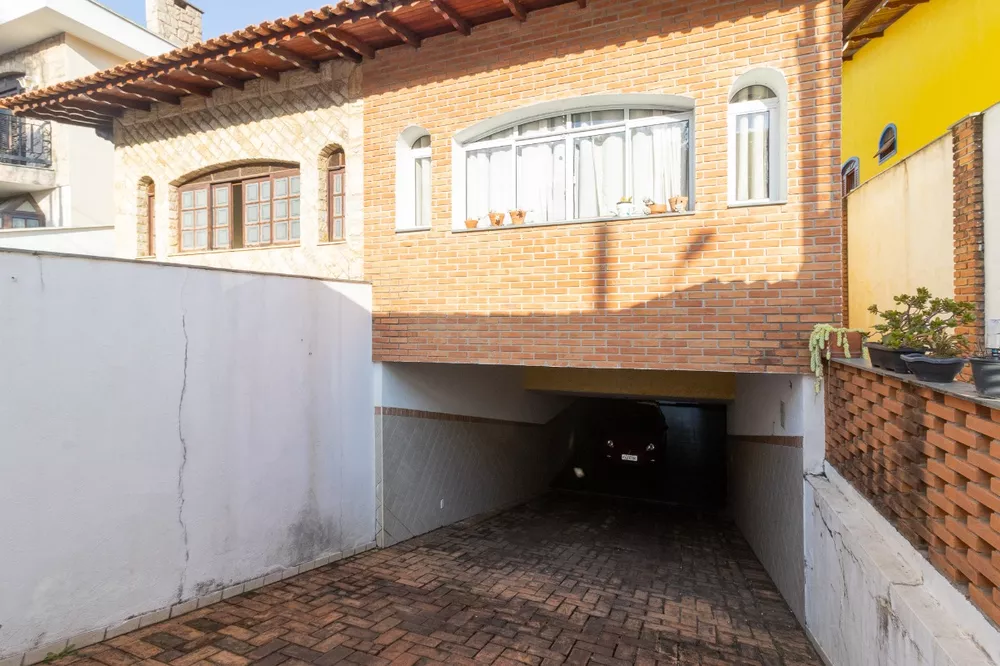 Sobrado à venda com 3 quartos, 275m² - Foto 2