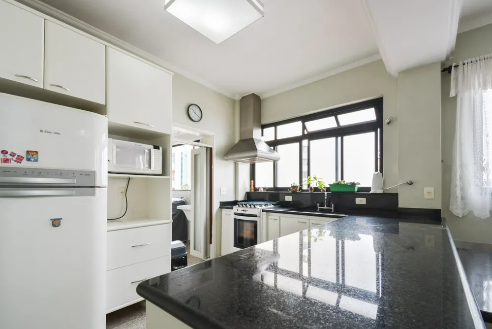 Apartamento, 3 quartos, 220 m² - Foto 12