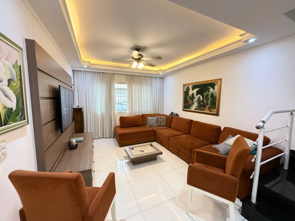 Casa, 3 quartos, 132 m² - Foto 1