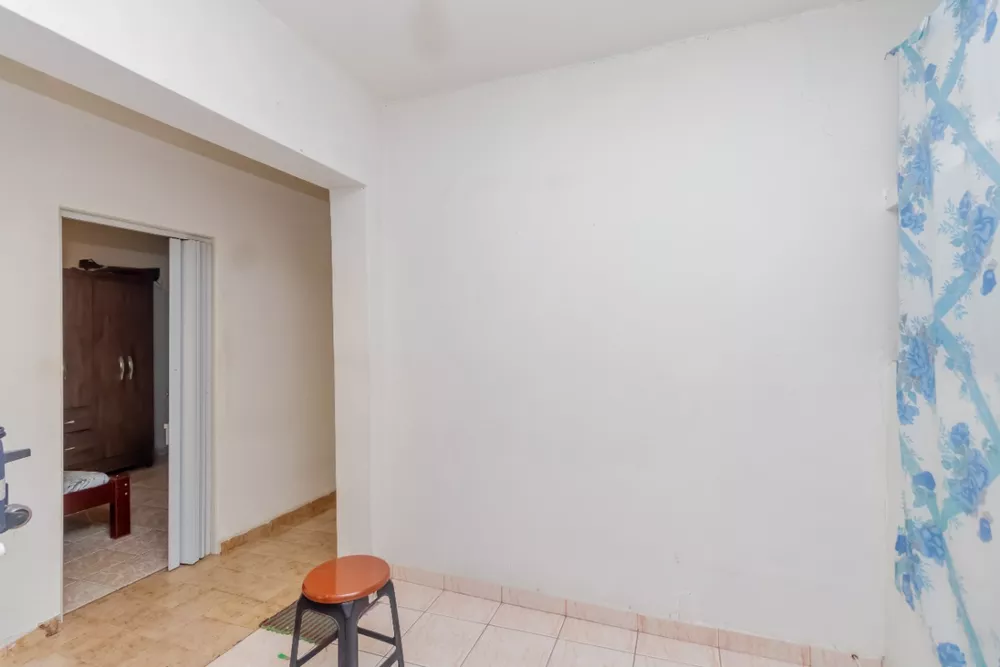 Casa à venda com 2 quartos, 150m² - Foto 4