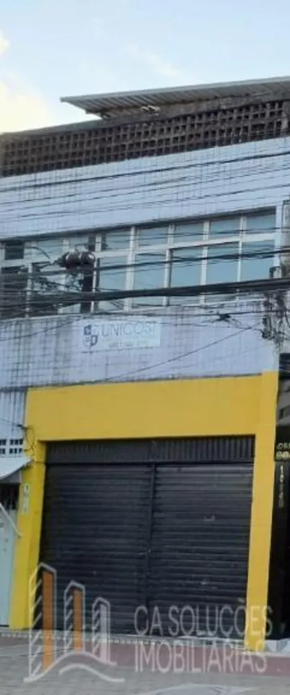 Prédio Inteiro - Foto 1