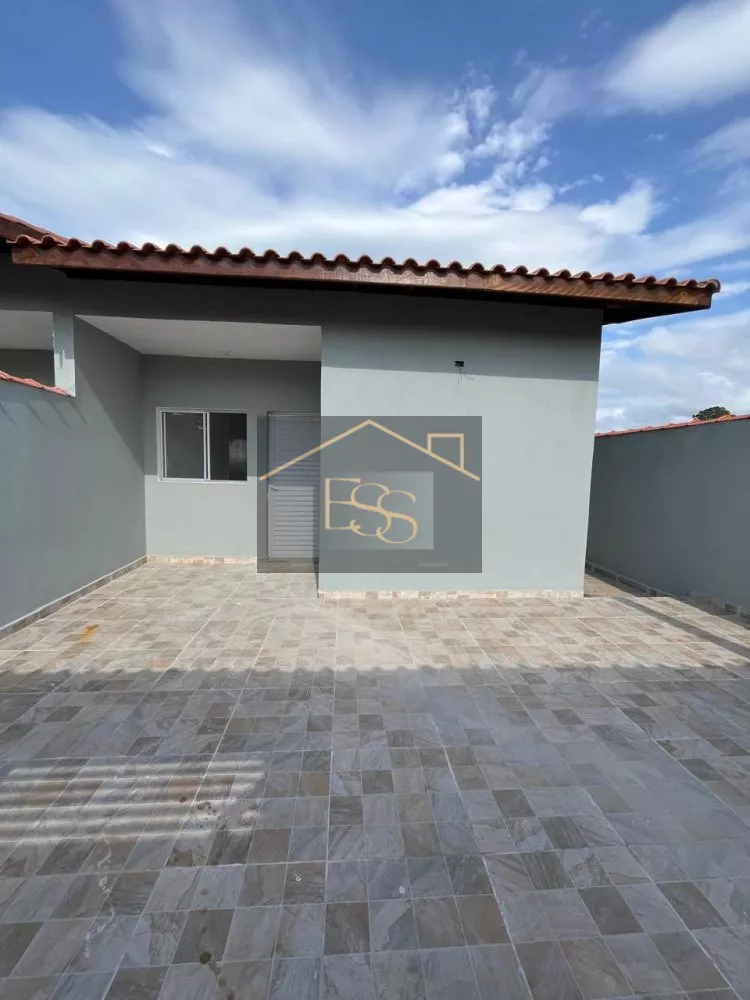 Casa à venda com 2 quartos, 50m² - Foto 1