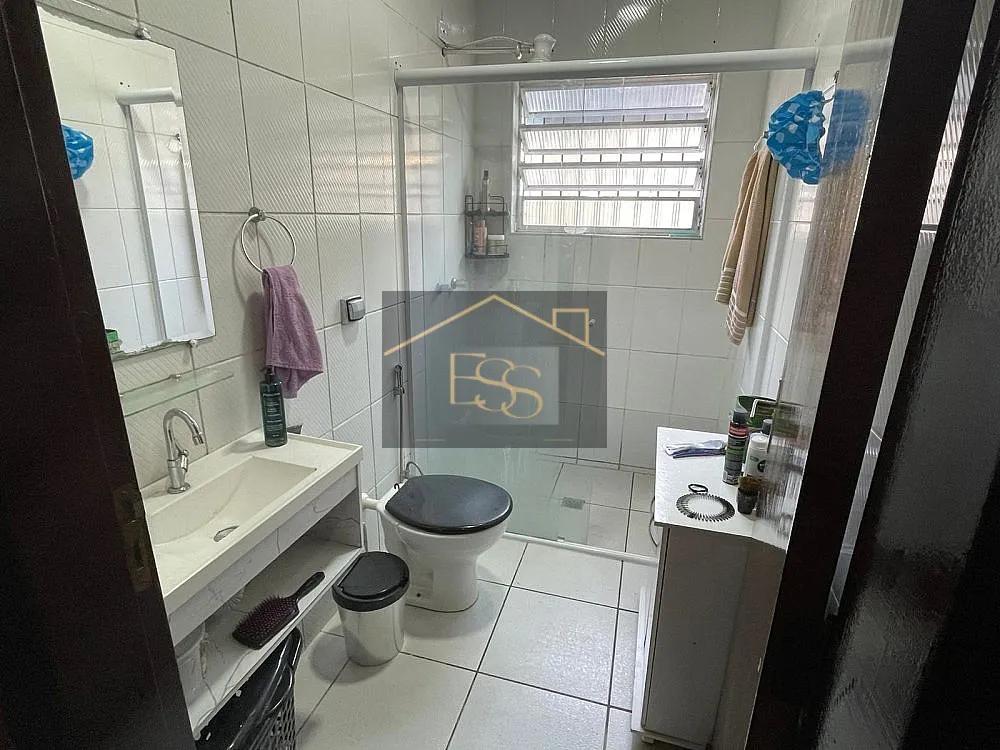 Casa, 4 quartos, 137 m² - Foto 1