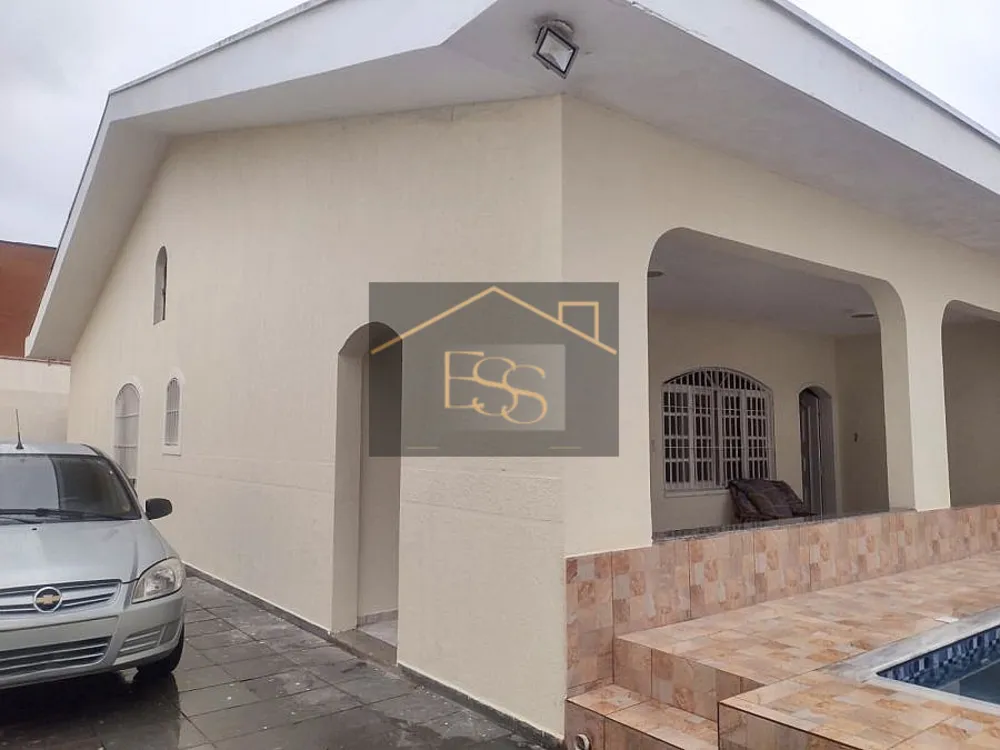 Casa, 3 quartos, 151 m² - Foto 2