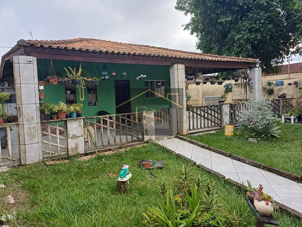 Casa, 5 quartos, 179 m² - Foto 1