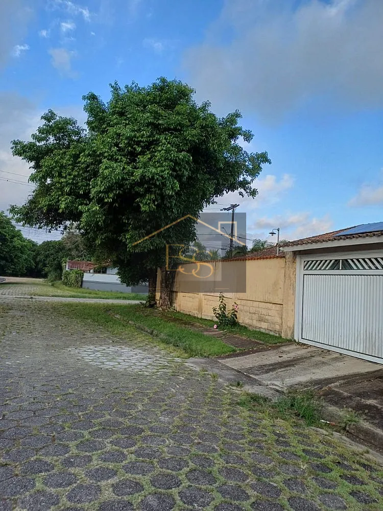 Casa, 5 quartos, 179 m² - Foto 2