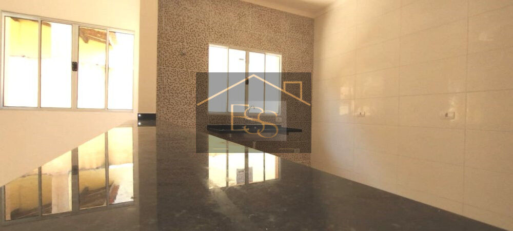 Casa, 2 quartos, 66 m² - Foto 1