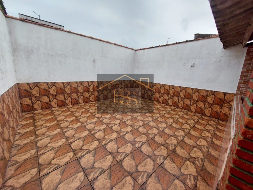 Casa, 2 quartos, 72 m² - Foto 1