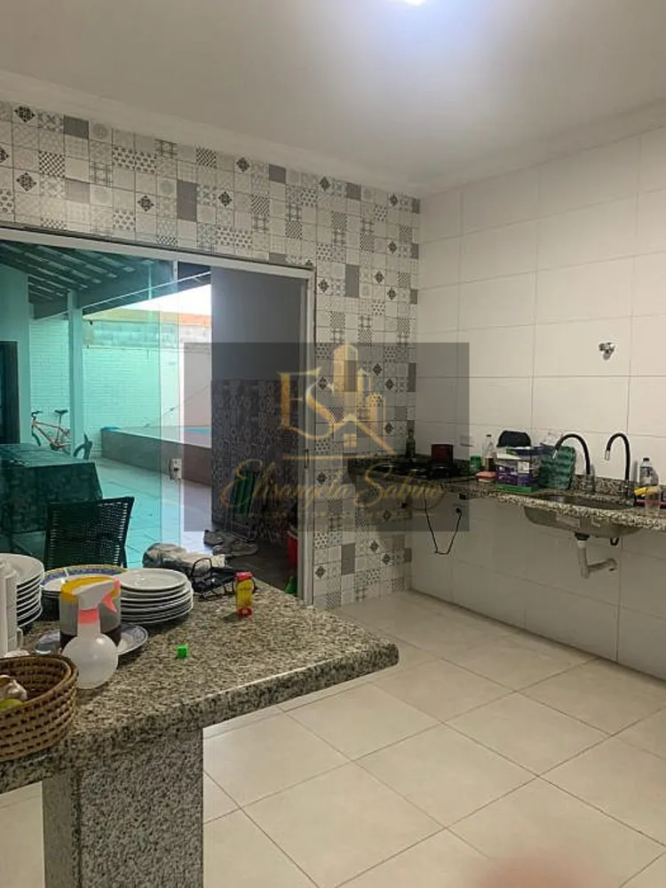 Casa, 4 quartos, 223 m² - Foto 10