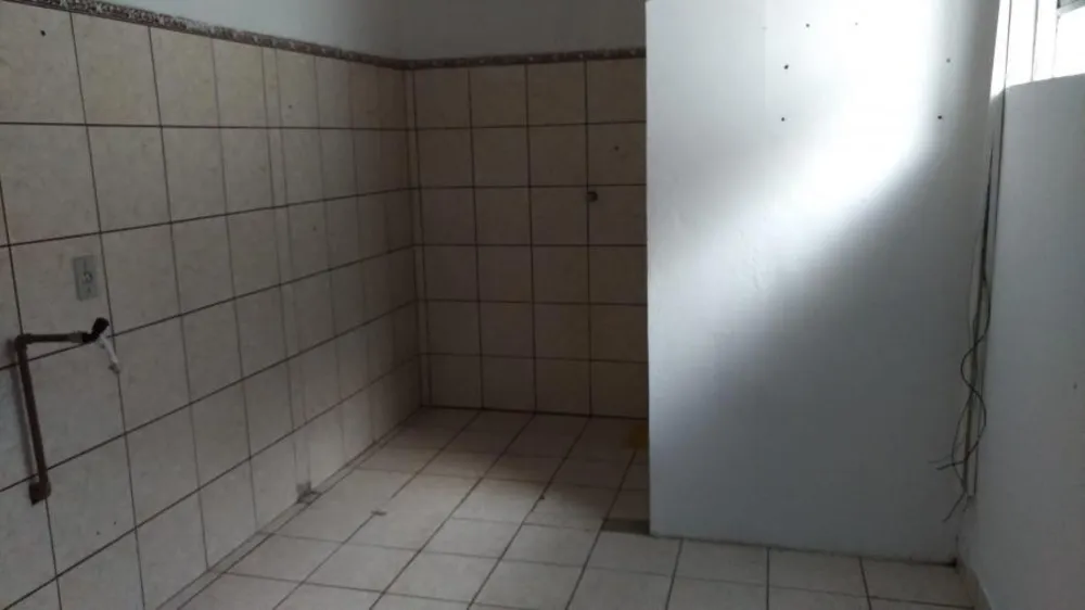 Depósito-Galpão, 220 m² - Foto 9