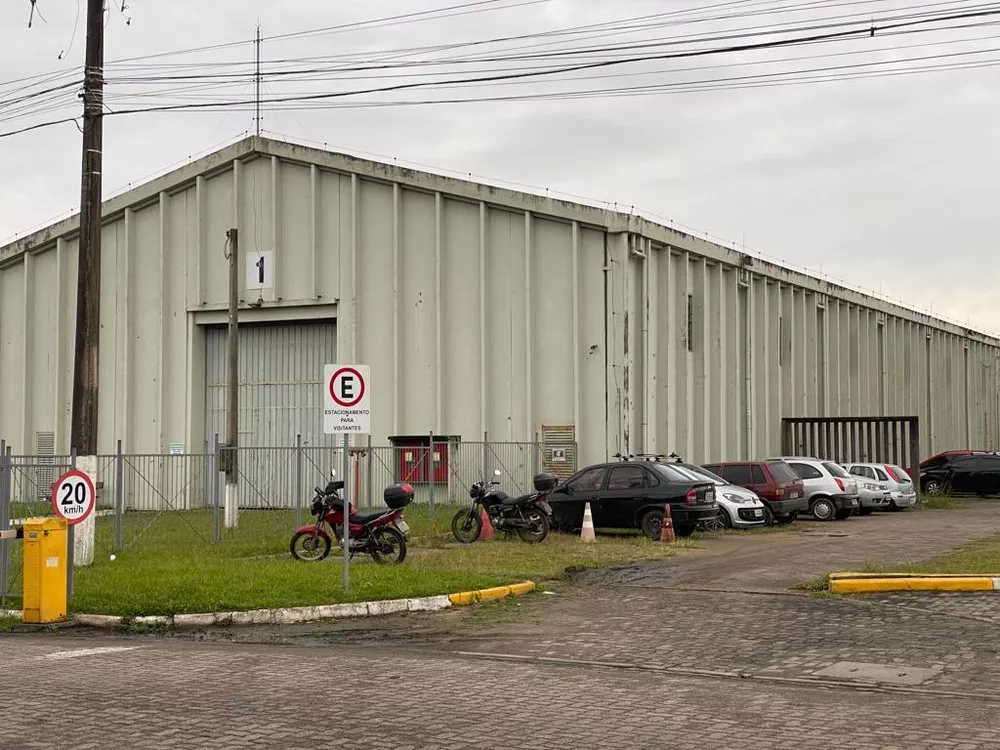 Depósito-Galpão-Armazém para alugar, 1800m² - Foto 1