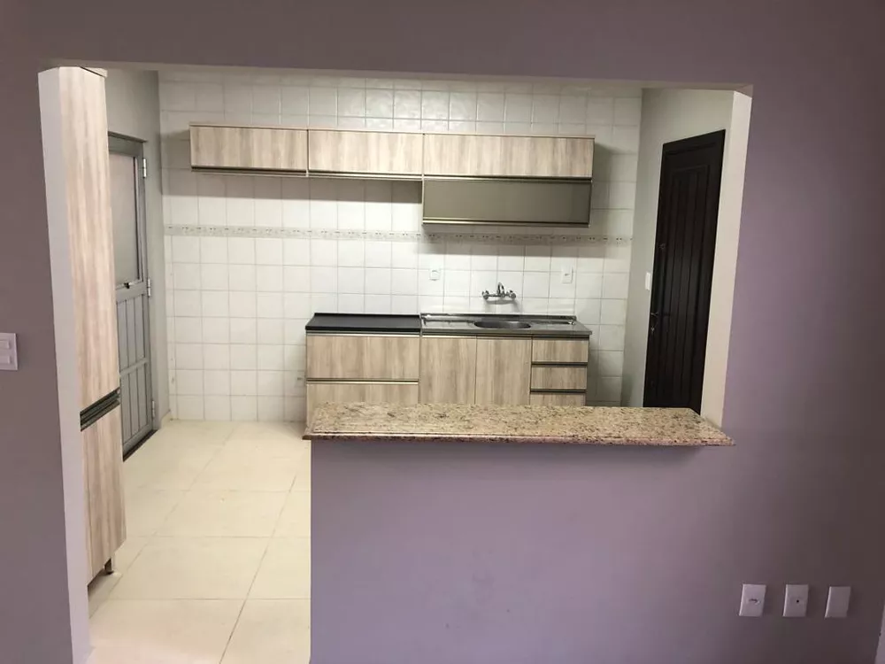 Sobrado à venda com 3 quartos, 114m² - Foto 3