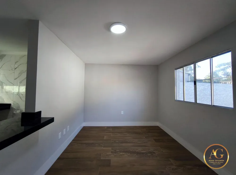 Casa, 2 quartos, 62 m² - Foto 1