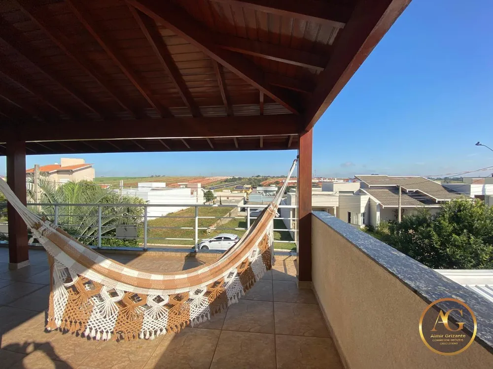 Sobrado, 3 quartos, 203 m² - Foto 1