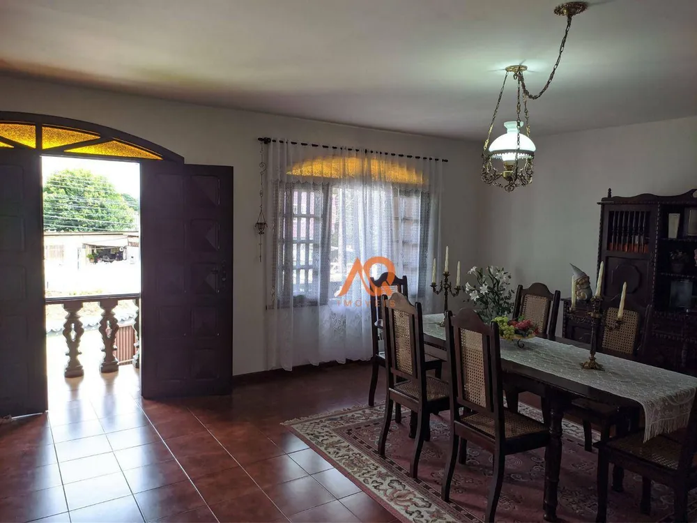 Sobrado, 3 quartos, 238 m² - Foto 4