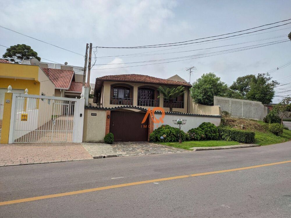 Sobrado à venda com 3 quartos, 238m² - Foto 2