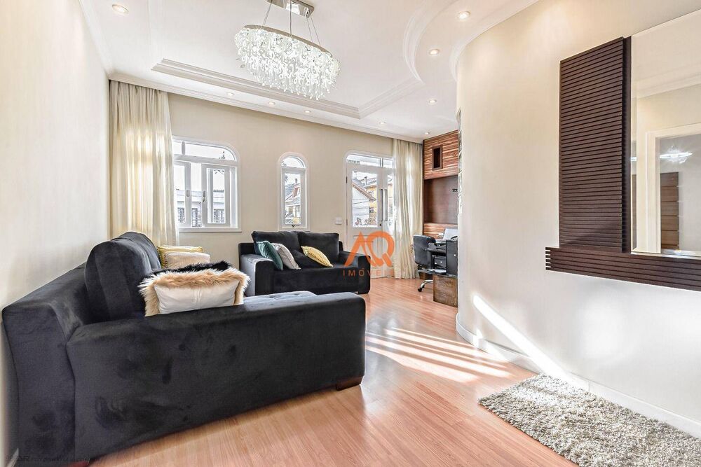 Casa, 7 quartos, 596 m² - Foto 1