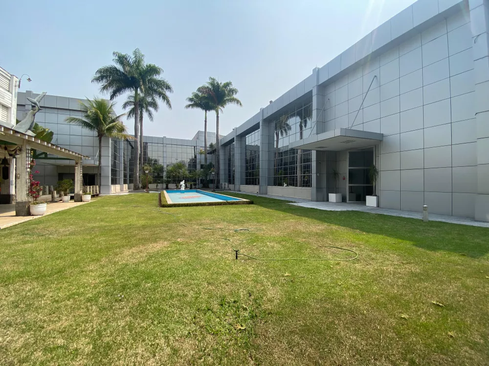 Prédio Inteiro - Foto 1