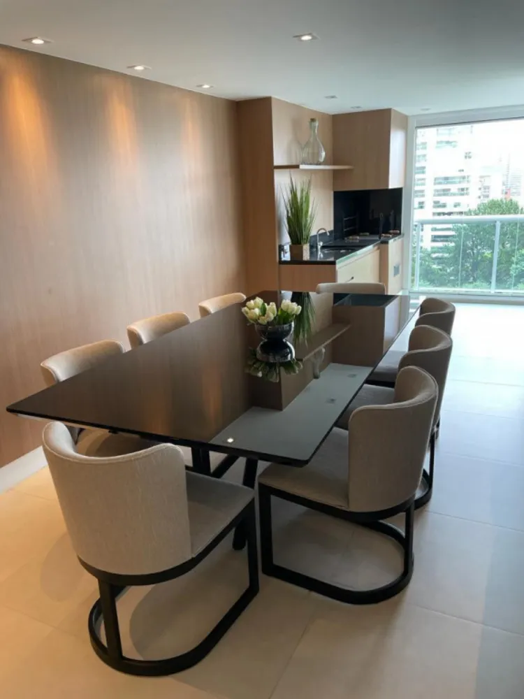 Apartamento, 4 quartos, 235 m² - Foto 1