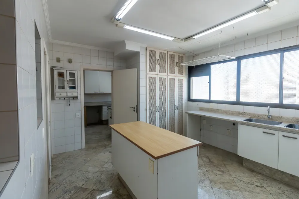 Apartamento, 3 quartos, 240 m² - Foto 12