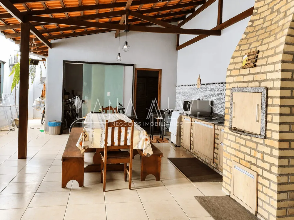 Casa, 3 quartos, 308 m² - Foto 2
