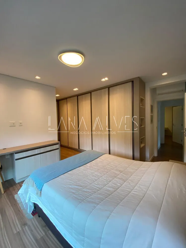 Apartamento, 3 quartos, 137 m² - Foto 2