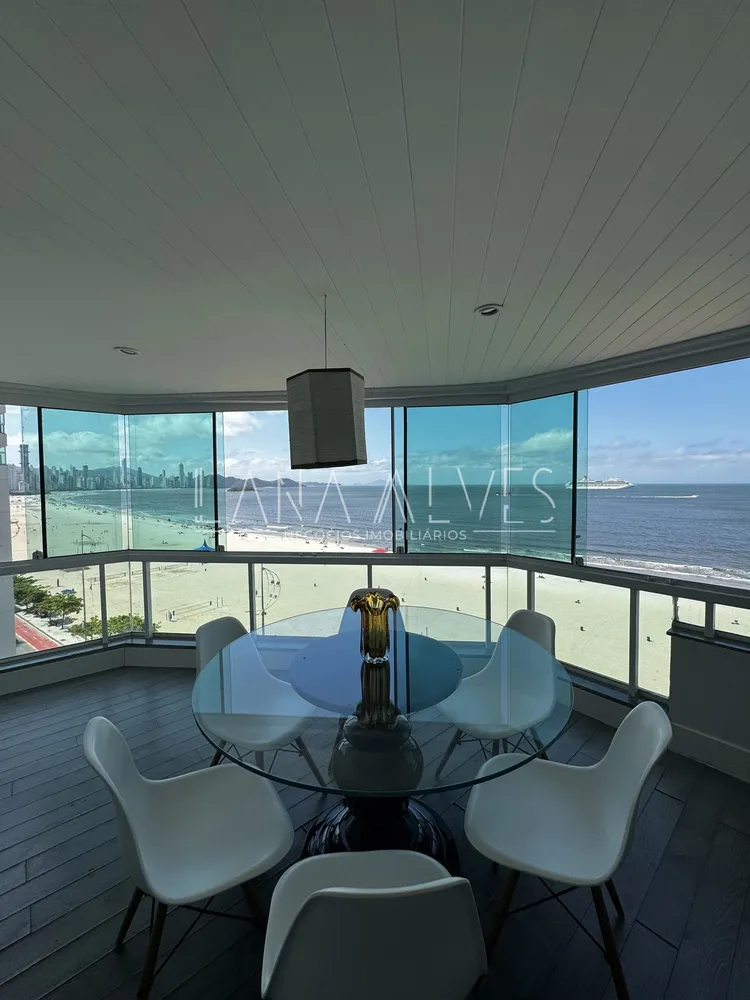 Apartamento, 3 quartos, 186 m² - Foto 1