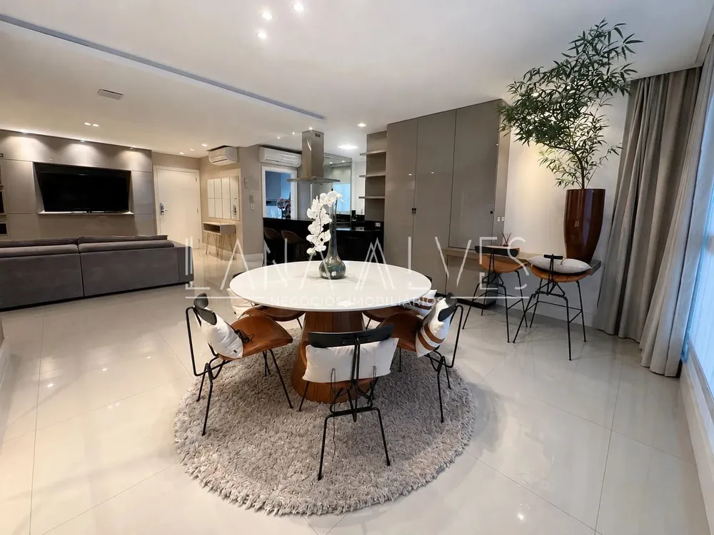 Apartamento, 3 quartos, 128 m² - Foto 2