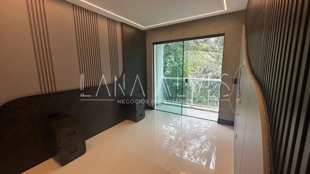 Apartamento, 3 quartos, 126 m² - Foto 1