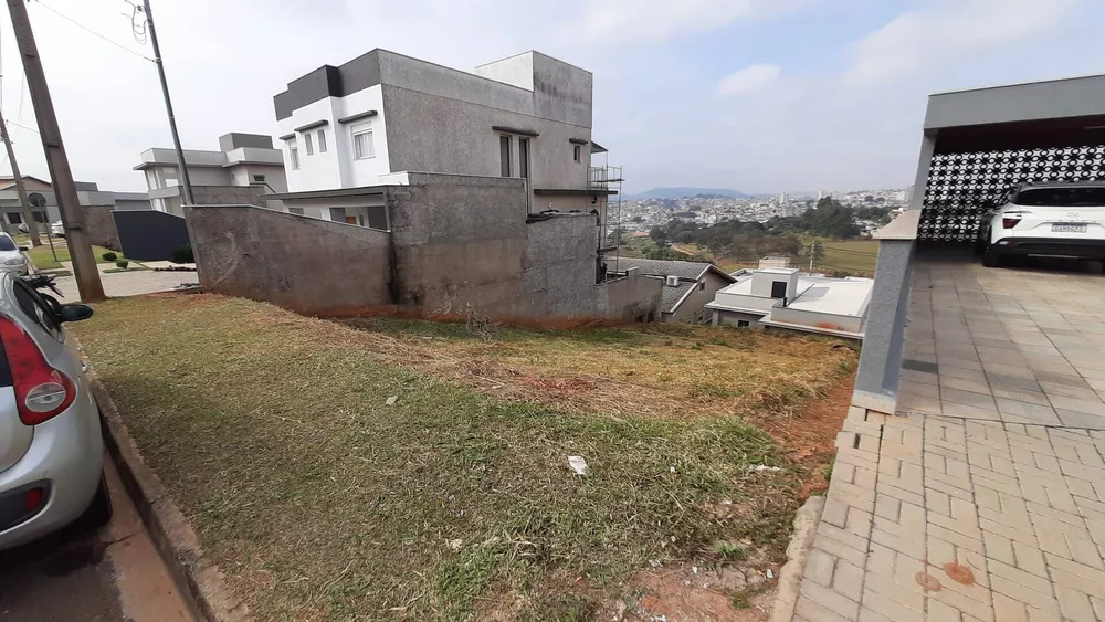 Terreno à venda, 350m² - Foto 1